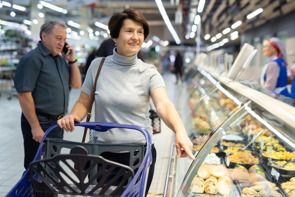 Продажи готовых блюд в крупных торговых сетях растут на треть второй год подряд